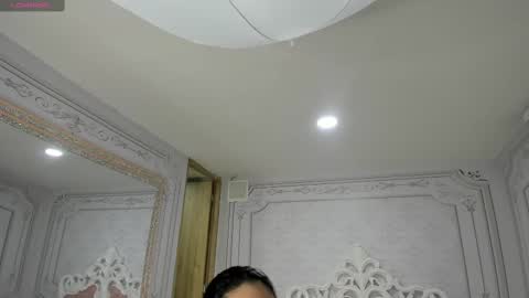         online show from 02.12.25