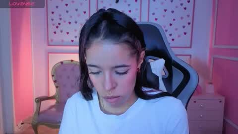 Stephania online show from 01.08.26