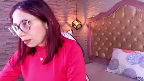 Stephaniesun  online show from 07.04.26