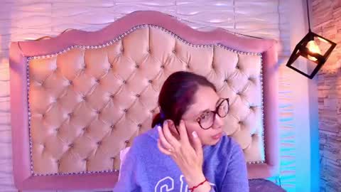 Stephaniesun  online show from 07.28.26