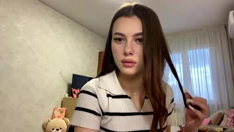 Stephani online show from 05.03.26