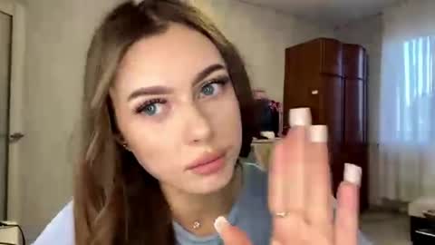 Stephani online show from 05.17.26