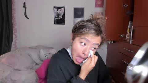 Stephanie  online show from 02.17.26