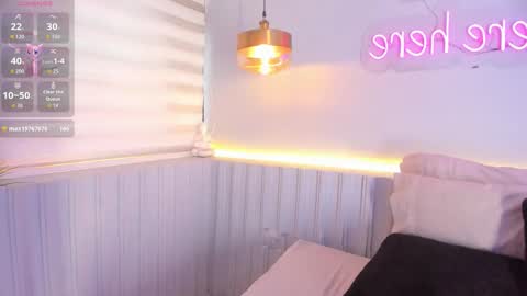 Snapshot of stephany__monroe chatting on 11.29.25 Stephany online show from 11.29.25