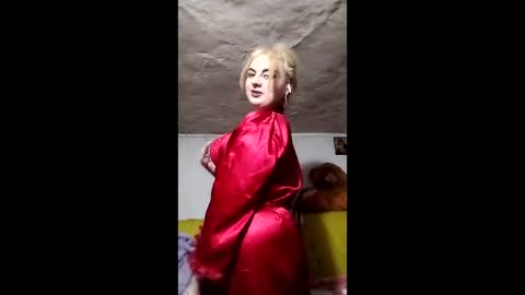 Stephany online show from 04.06.26