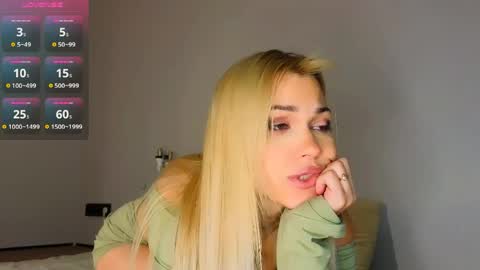 Stephany online show from 04.11.26