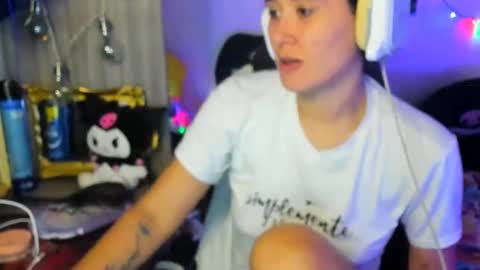 Stephany  independient model  online show from 10.14.25