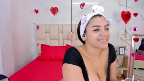 Stefanny online show from 02.18.25