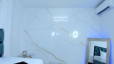 Stefanny online show from 11.21.25