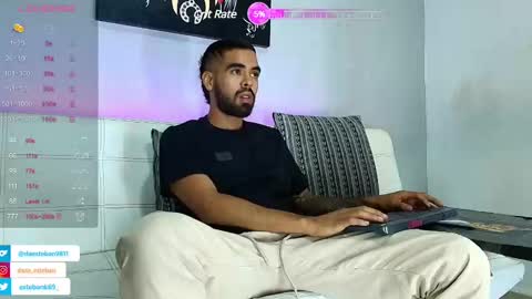 Snapshot of stephenbrown_ chatting on 02.23.25 ................ online show from 02.23.25