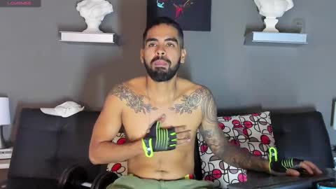 Snapshot of stephenbrown_ chatting on 03.11.25 ................ online show from 03.11.25
