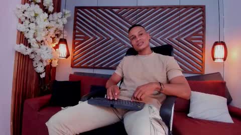 Snapshot of sterling_magnus chatting on 02.03.26 online show from 02.03.26