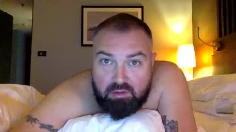 Snapshot of steve__1980 chatting on 12.17.25 steve__1980 online show from 12.17.25