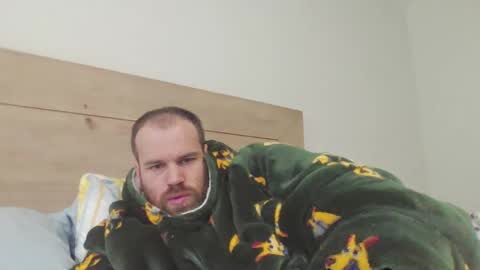 Snapshot of stevebrooks91 chatting on 11.04.25 Steven online show from 11.04.25