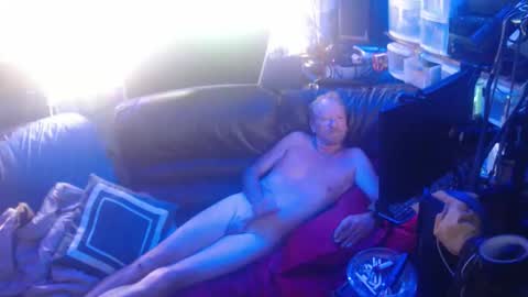 Snapshot of stevemiller0973 chatting on 05.22.26 TheCapt. online show from 05.22.26