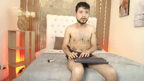 Snapshot of steven_skiing chatting on 06.23.26 STEVEN online show from 06.23.26