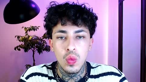 Daniel Steven Navarro online show from 04.04.26