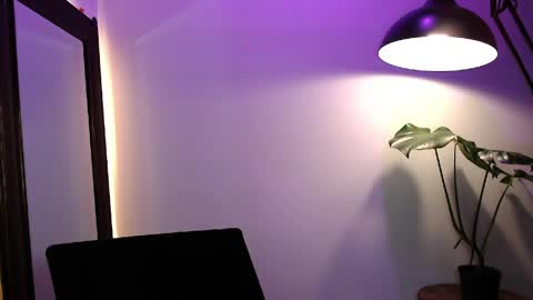 Daniel Steven Navarro online show from 04.10.26