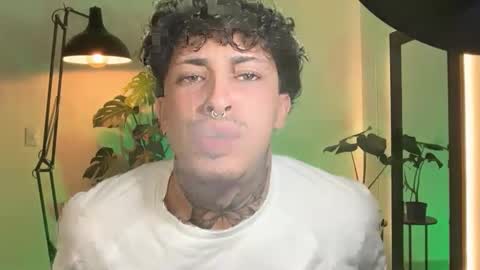 Daniel Steven Navarro online show from 04.15.26