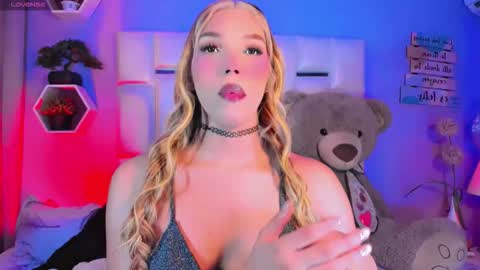 Steisee Reyes online show from 09.26.25