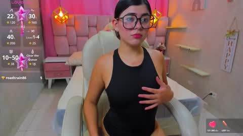 stheisy_evans online show from 10.14.25