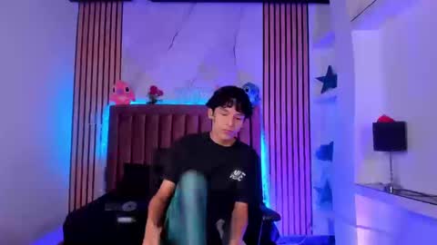 Snapshot of sthepanodimonaco chatting on 01.17.26 Sthepano online show from 01.17.26