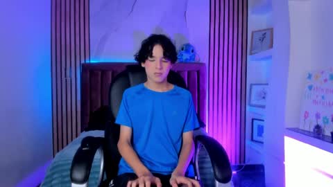 Sthepano  online show from 04.17.26