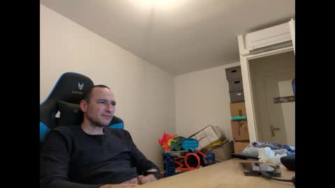 stickolive1 online show from 02.22.26