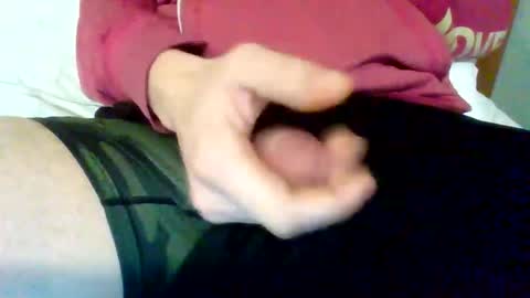 Snapshot of stickylittletoes chatting on 04.11.26 Wakeandbaked online show from 04.11.26