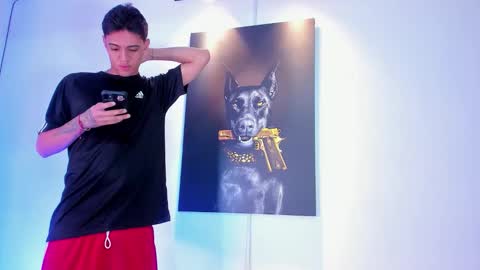 Snapshot of stiiveen_24cm chatting on 11.19.25 Stiven brendan online show from 11.19.25