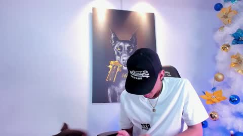 Snapshot of stiiveen_24cm chatting on 12.05.25 Stiven brendan online show from 12.05.25