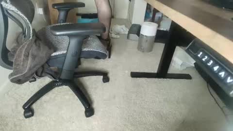 Snapshot of stilettodoll chatting on 10.28.25 StilettoDoll online show from 10.28.25