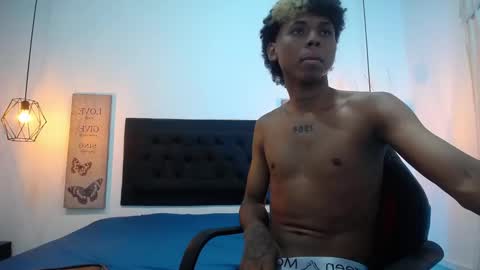 Stiven  online show from 10.16.25