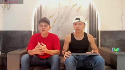 friends online show from 04.18.26