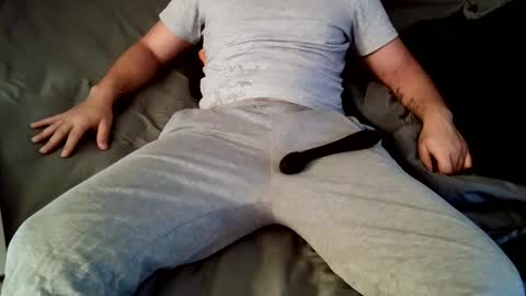 Snapshot of stonedandlovingit chatting on 11.03.25 stonedandlovingit online show from 11.03.25