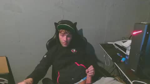 stonedpanda77 online show from 12.17.24