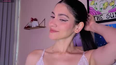 Snapshot of stonned_candy chatting on 02.06.26 Liz online show from 02.06.26