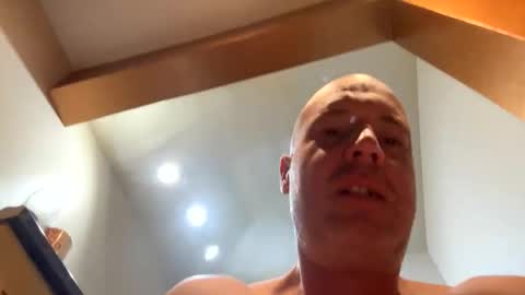 Stoodley22 online show from 10.07.25