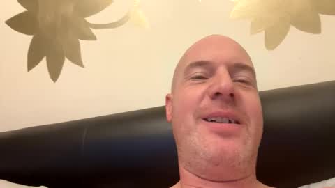 Stoodley22 online show from 12.21.25