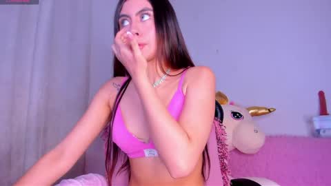 Snapshot of stormi_th chatting on 04.06.26 stormi_th online show from 04.06.26