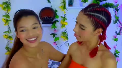 STORMY red hair MARA brown hair.  -------dont forget to follow us online show from 12.04.24