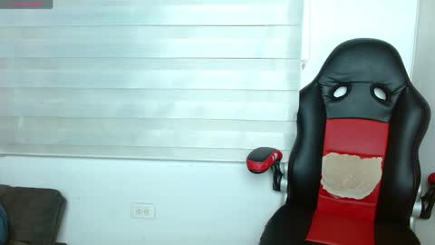stormy_hot1 online show from 05.22.26
