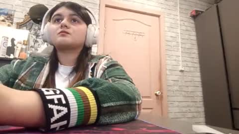 Snapshot of stormylukacs chatting on 02.28.26 Jasmin online show from 02.28.26