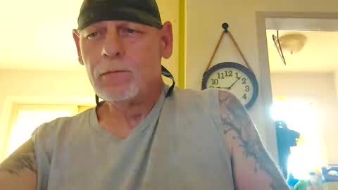 stormynorm14 online show from 09.28.25