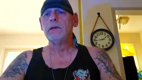 stormynorm14 online show from 10.26.25