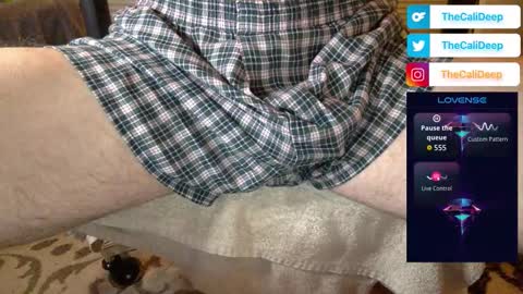 Snapshot of straightcalidick chatting on 11.15.25 Cali online show from 11.15.25