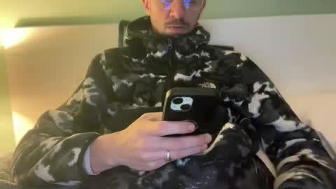 straightfirelotus69420 online show from 11.23.25