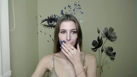 Snapshot of stranger_giirl chatting on 12.04.24 Amalia online show from 12.04.24