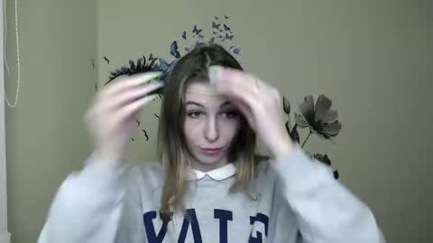 Snapshot of stranger_giirl chatting on 12.08.24 Amalia online show from 12.08.24