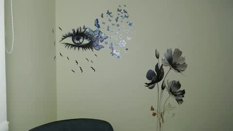 Snapshot of stranger_giirl chatting on 12.10.24 Amalia online show from 12.10.24